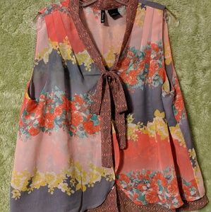 PL New Directions Floral Top